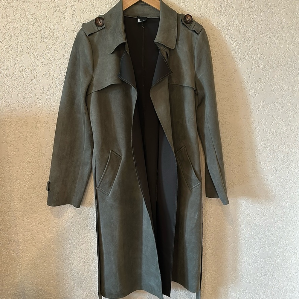 Love token trench Jacket